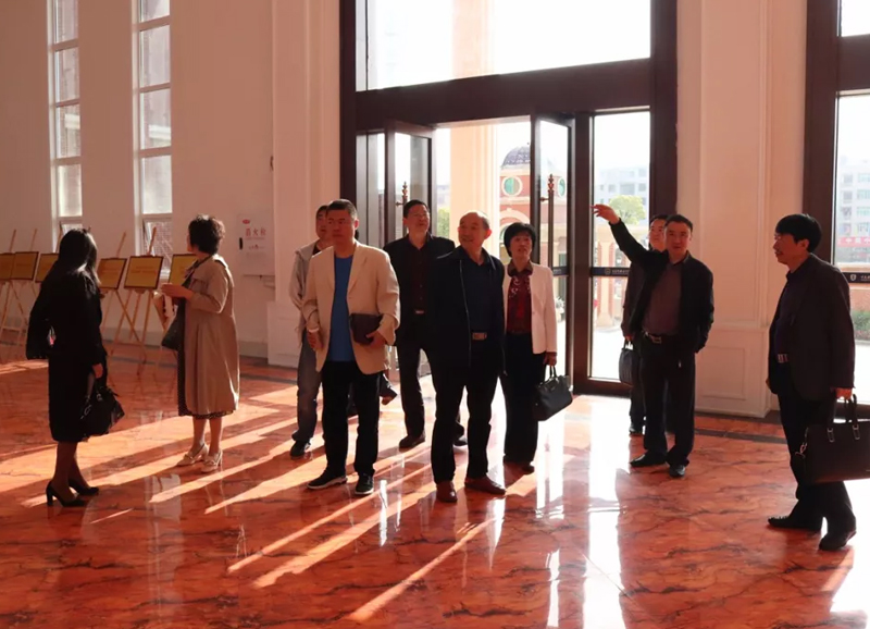國(guó)維重磅!|專家助力:黔江區教科所集體視導我校教育教學(xué) 國(guó)維重磅!|專家助力:黔江區教科所集體視導我校教育教學(xué)