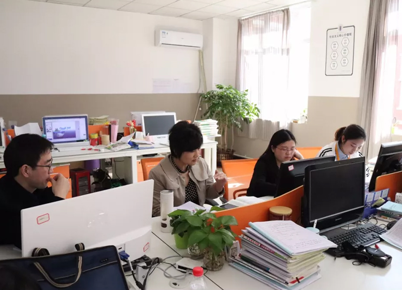 國(guó)維重磅!|專家助力:黔江區教科所集體視導我校教育教學(xué) 國(guó)維重磅!|專家助力:黔江區教科所集體視導我校教育教學(xué)